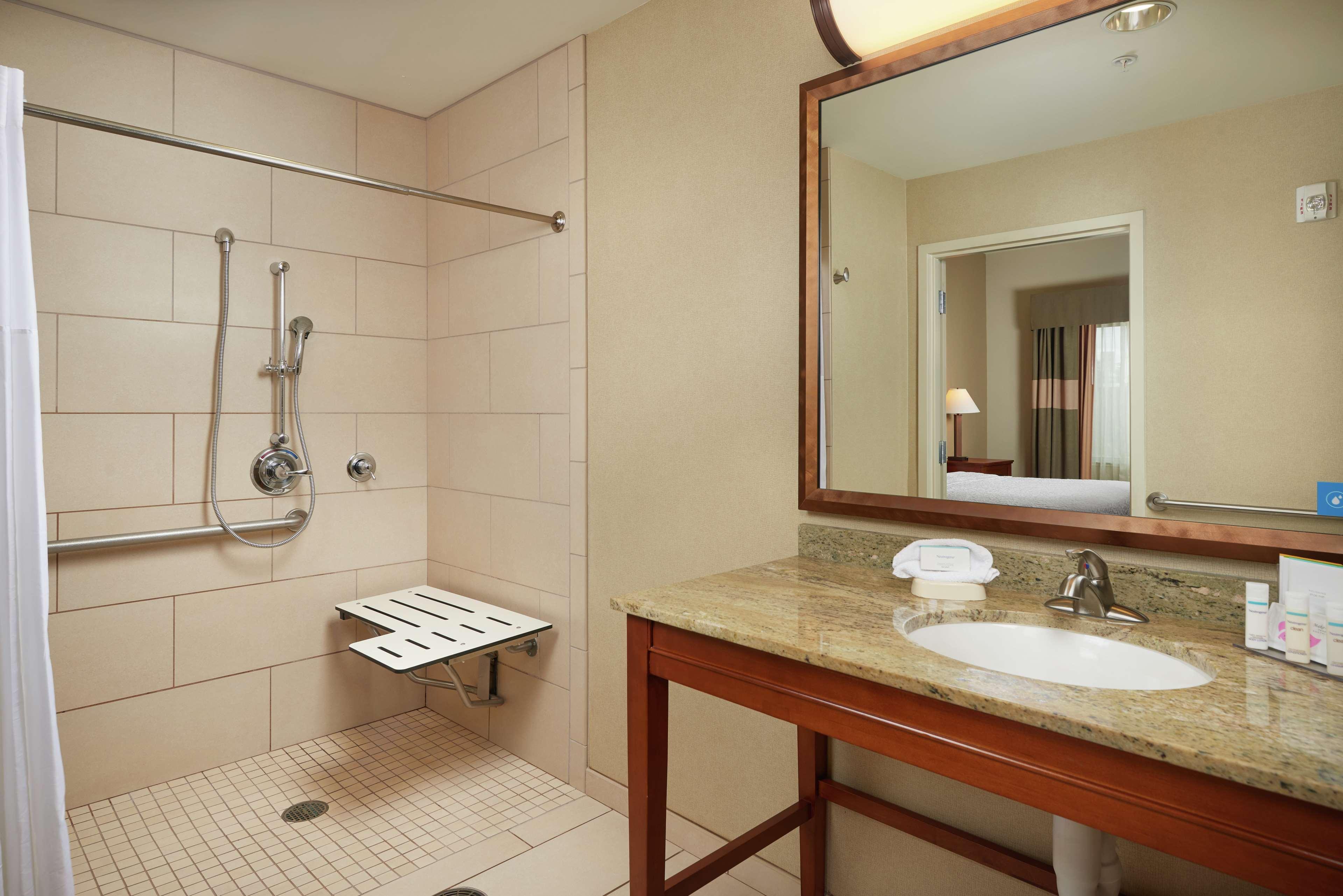 Hampton Inn And Suites Сейлем Екстер'єр фото