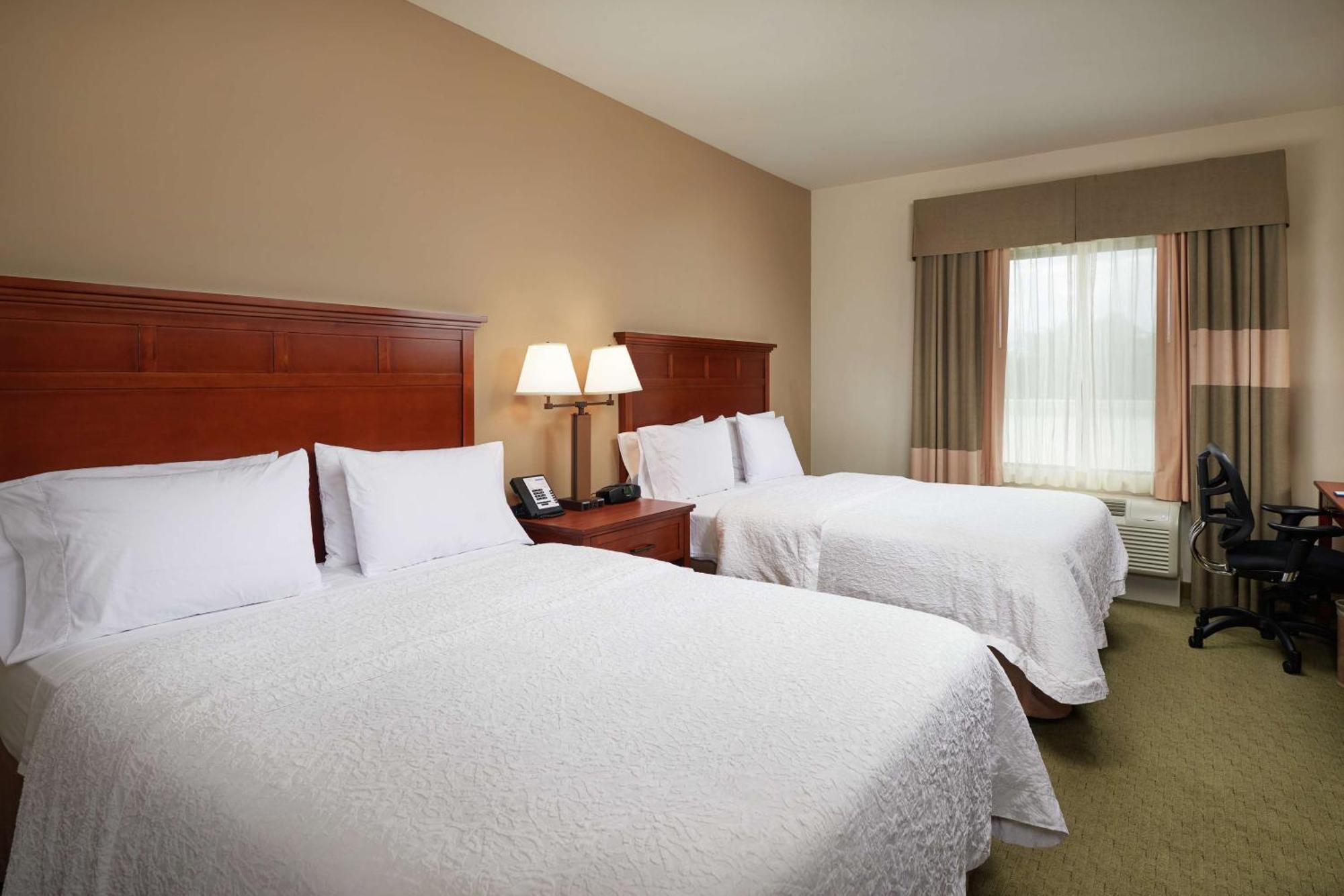 Hampton Inn And Suites Сейлем Екстер'єр фото